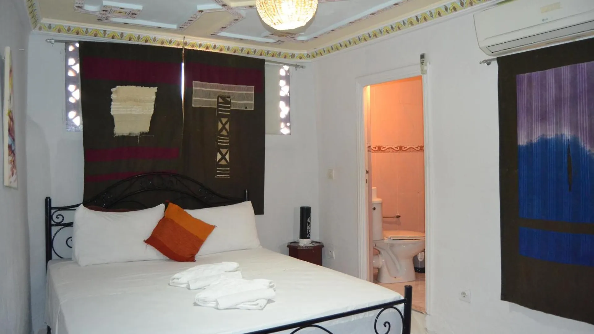 Riad El Boukhiri Marrakesh Guest house